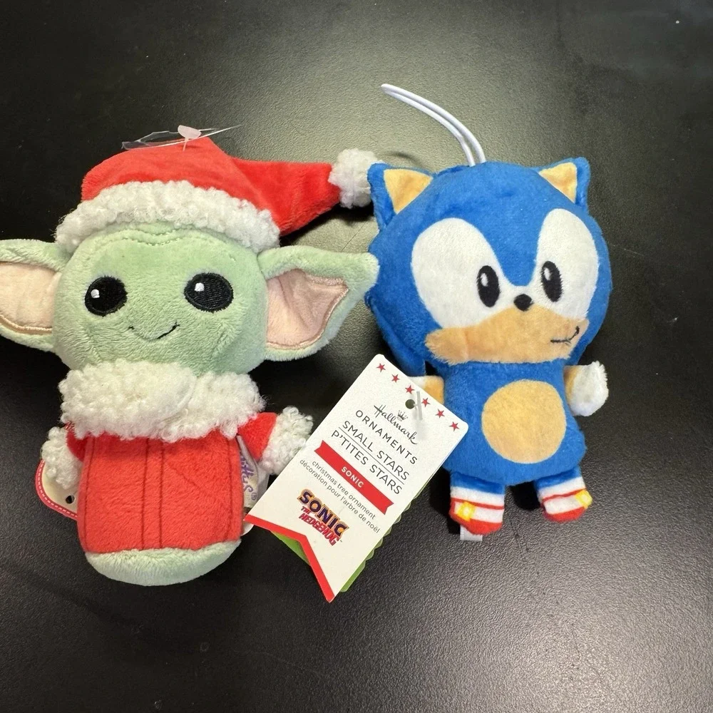 Hallmark Ornaments Small Stars Sonic Hedgehog‎ & Star Wars Grogu The Mandalorian